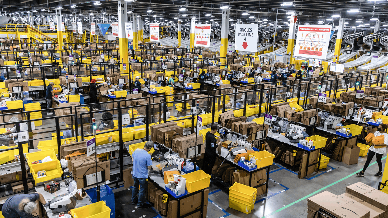 Amazon stellt ein: So bewirbst du dich auf einen Job bei Amazon